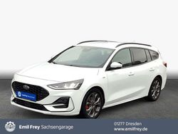 Weiß Gebraucht 2022 Ford Focus ST-Line Kombi | 18.940 € (Fairer Preis)