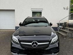 Schwarz Gebraucht 2018 Mercedes C300 AMG line Kombi | 29.500 € (Teuer)