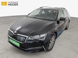 Schwarz Gebraucht 2020 Skoda Superb Ambition Kombi | 25.900 € (Fairer Preis)