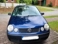 Blau Gebraucht 2003 VW Polo Kleinwagen | 1.050 € (Fairer Preis)