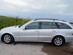Silber Gebraucht 2008 Mercedes 220 Kombi | 3.000 €
