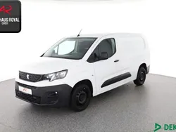 Weiß Gebraucht 2021 Peugeot Partner Van / Kleinbus | 15.480 € (Fairer Preis)