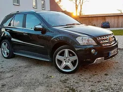 Schwarz Gebraucht 2009 Mercedes ML420 AMG SUV | 11.500 €