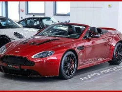 Rot Gebraucht 2015 Aston Martin V12 Vantage Cabrio | 192.000 €