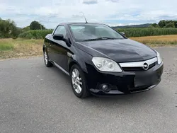 Schwarz Gebraucht 2006 Opel Tigra Cabrio | 2.800 € (Fairer Preis)