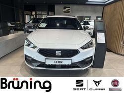 Weiß Gebraucht 2024 Seat Leon FR Kombi | 36.490 €