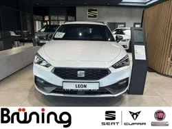Weiß Neu 2024 Seat Leon FR Kombi | 36.490 € (Teuer)