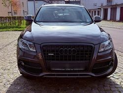 Grün Gebraucht 2011 Audi Q5 S-Line SUV | 11.111 € (Fairer Preis)