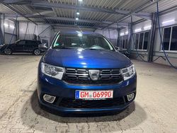 Blau Gebraucht 2018 Dacia Sandero Ambiance Kleinwagen | 6.900 € (Fairer Preis)