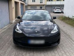 Schwarz Gebraucht 2021 Tesla Model 3 Standard Range Plus Limousine | 25.800 € (Teuer)