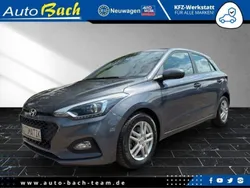 Grau Gebraucht 2020 Hyundai i20 Trend Kleinwagen | 15.500 € (Fairer Preis)