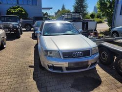 Silber Gebraucht 1999 Audi A6 Kombi | 6.000 €