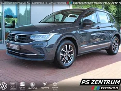 Uranograu Gebraucht 2022 VW Tiguan Life SUV | 25.930 € (Guter Preis)