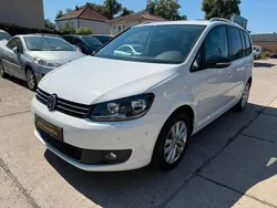 Candyweiss Gebraucht 2012 VW Touran Style Van / Kleinbus | 7.150 € (Fairer Preis)