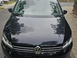 Schwarz Gebraucht 2014 VW Touran Van / Kleinbus | 8.290 € (Fairer Preis)