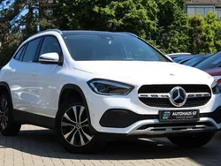 Weiß Gebraucht 2022 Mercedes GLA180 SUV | 27.999 € (Fairer Preis)