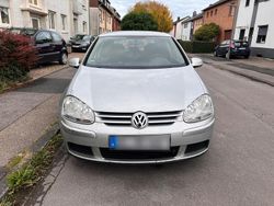 Silber Gebraucht 2006 VW Golf Limousine | 2.300 € (Fairer Preis)