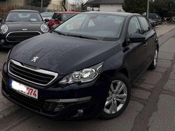 Dark blue/metalliclackierung Gebraucht 2014 Peugeot 308 Active Limousine | 6.500 € (Superpreis)