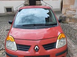 Rot Gebraucht 2006 Renault Modus Van / Kleinbus | 1.350 €