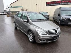 Grau Gebraucht 2008 Mercedes B200 Van / Kleinbus | 6.990 € (Fairer Preis)