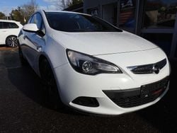 Weiß Gebraucht 2013 Opel Astra GTC Coupé | 5.790 € (Fairer Preis)