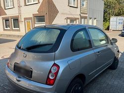 Silber Gebraucht 2005 Nissan Micra Kleinwagen | 999 €