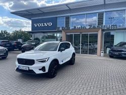 Weiß Gebraucht 2025 Volvo XC40 Plus SUV | 40.500 € (Etwas zu teuer)