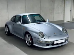 Silber Gebraucht 1996 Porsche 911 Carrera 4S | 164.900 €