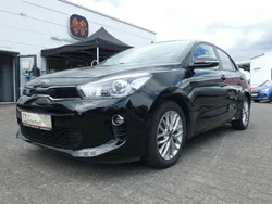 Schwarz Gebraucht 2018 Kia Rio DREAM-TEAM Edition Limousine | 12.490 € (Fairer Preis)