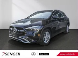 Schwarz Gebraucht 2024 Mercedes GLA200 Advanced SUV | 35.880 € (Guter Preis)
