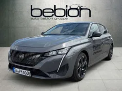 Olivine grün metallic Gebraucht 2024 Peugeot 308 Allure Limousine | 28.900 € (Etwas zu teuer)