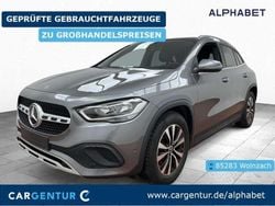 Mountaingrau Gebraucht 2022 Mercedes GLA200 Style SUV | 25.690 € (Superpreis)