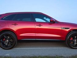 Rot Gebraucht 2021 Jaguar F-Pace S SUV | 33.950 € (Fairer Preis)