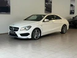 Weiß Gebraucht 2016 Mercedes CLA45 AMG AMG Limousine | 27.990 € (Guter Preis)