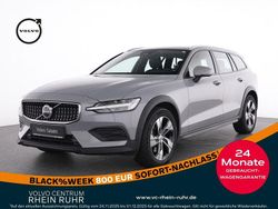 Grau vapour grey / metallic Gebraucht 2023 Volvo V60 CC Plus Kombi | 35.650 € (Superpreis)