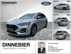 Silber (metallic) Gebraucht 2023 Ford Focus ST-Line Kombi | 24.689 € (Fairer Preis)