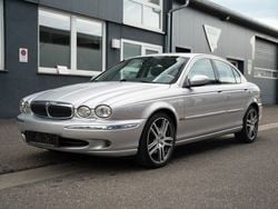 Silber Gebraucht 2003 Jaguar X-type Classic Limousine | 4.990 € (Etwas zu teuer)