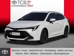 Weiß Neu 2025 Toyota Corolla Limousine | 36.389 €