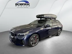Blau Neu 2025 BMW i5 M Sport Limousine | 71.350 € (Etwas zu teuer)