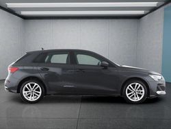 Grau Gebraucht 2025 Audi A3 Sportback Kleinwagen | 33.399 € (Fairer Preis)