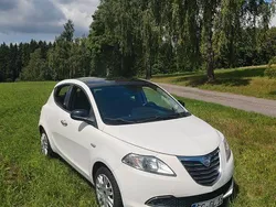 Weiß Gebraucht 2011 Lancia Ypsilon Kleinwagen | 6.990 € (Etwas zu teuer)