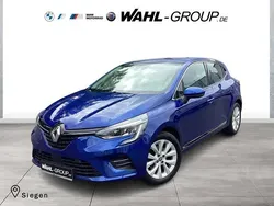 Blau Gebraucht 2020 Renault Clio V Intens Limousine | 15.890 € (Fairer Preis)