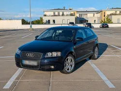 Blau Gebraucht 2004 Audi A3 Kleinwagen | 2.300 € (Fairer Preis)