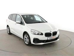 Weiß Gebraucht 2018 BMW 220 Gran Tourer Advantage Van / Kleinbus | 25.000 €