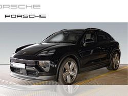 Schwarz (tiefschwarzmetallic) Neu 2025 Porsche Macan 4 Electric SUV | 103.477 € (Fairer Preis)
