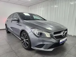Mountaingrau metallic Gebraucht 2015 Mercedes CLA180 Urban Limousine | 17.990 € (Guter Preis)