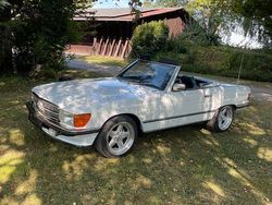 Weiß Gebraucht 1986 Mercedes 560 Cabrio | 32.000 €