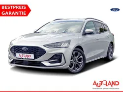 Silber Gebraucht 2024 Ford Focus ST-Line Kombi | 23.950 € (Fairer Preis)