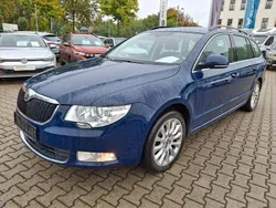 Blau Gebraucht 2013 Skoda Superb Exclusive Kombi | 6.290 € (Superpreis)