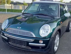 Grün Gebraucht 2002 Mini Cooper Kleinwagen | 2.200 € (Fairer Preis)